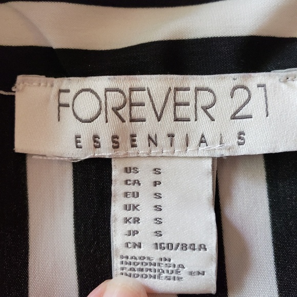 Forever 21 Striped Tie Neck Sleeveless Blouse - Picture 3 of 3